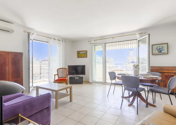 Apartment Baie Azur By Interhome